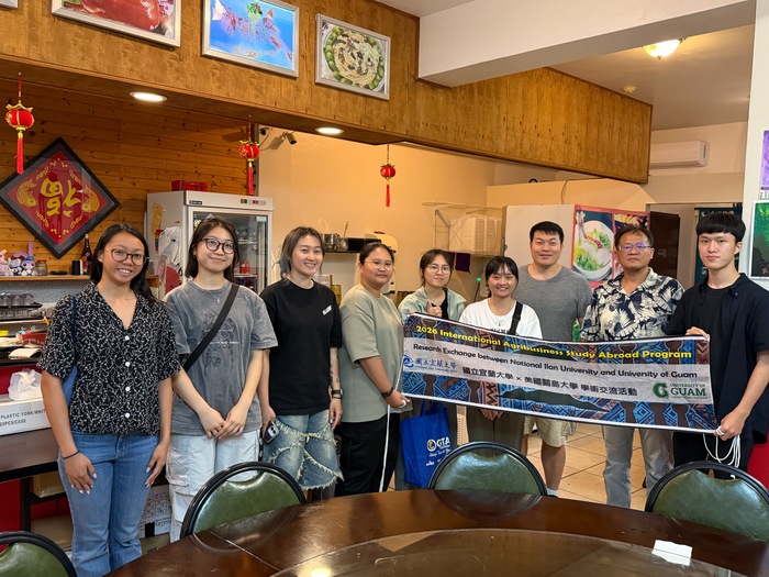 1150607雅琇老師帶領同學至關島大學展開移地教學體驗!圖片
