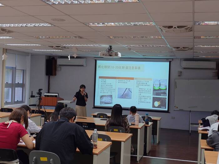 1140822實驗動物教育訓練-家禽-主講人：江俊儀副研究員兼系主任(農業部獸醫研究所)圖片