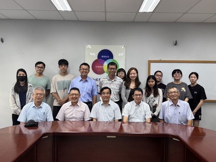 1140903美國奧克拉荷馬州立大學動物科學與食品學系Prof. Glenn Zhang 蒞臨本系交流圖片