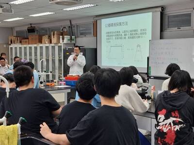 1141218歡迎新北市立海山高中來訪,進行一日大學生體驗課程!圖片